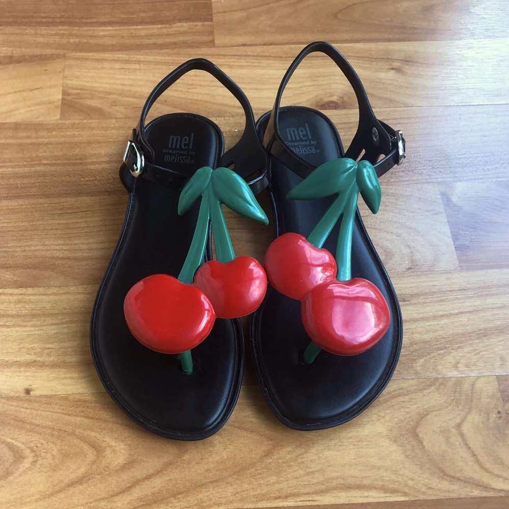 Mel by Melissa Cherry sandals
